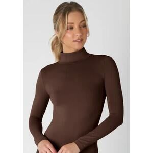 NikiBiki Brown Chocolate One Size Turtleneck